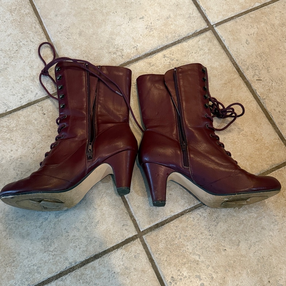 Chelsea Crew claire Burgundy Boots lace up Victorian goth - Picture 10 of 10